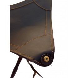 BANQUILLO CUERO 60CM