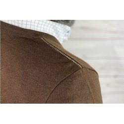 JERSEY CABALLERO CUELLO PICO MARRÓN